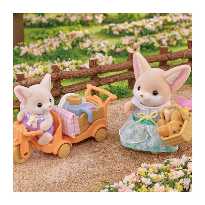 Sylvanian Sunny Picnic Set- Fennec Fox Sister & Baby